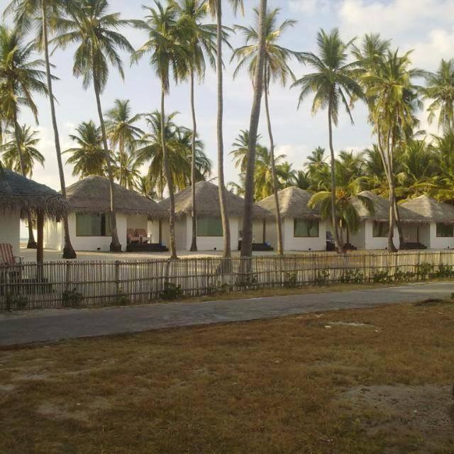 Flyzone Seashell Cottages Only For Indian Nationals With Valid Entry Permit Agatti Zewnętrze zdjęcie